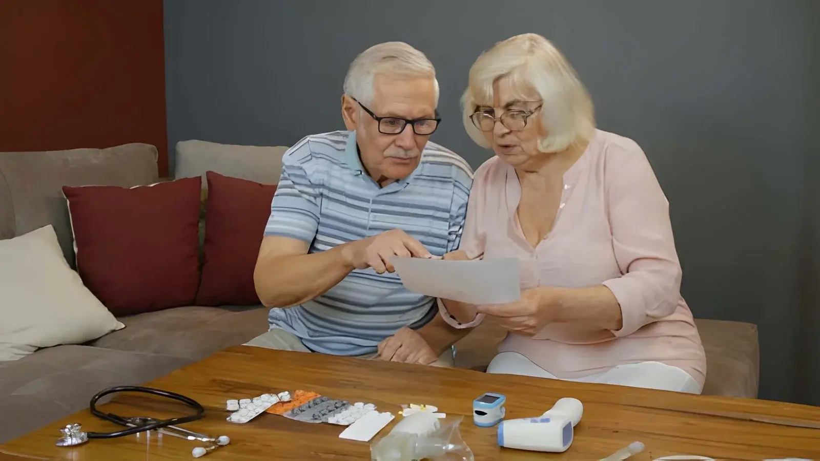 Medication Management for Seniors A Complete Family Guide
